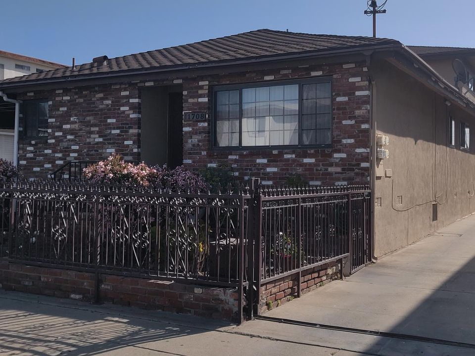 1st image of 11708 Acacia Ave #E