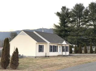 154 Valley View Rd, La Follette, TN 37766