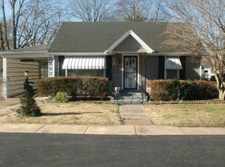 214 N Locust St, Charleston, MO 63834