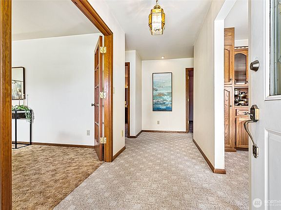4th image of 508 17th Street