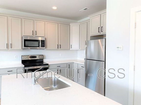 4th image of 10398 S Clarks Hill Dr Unit 108