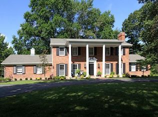 15 Portland Dr, Saint Louis, MO 63131