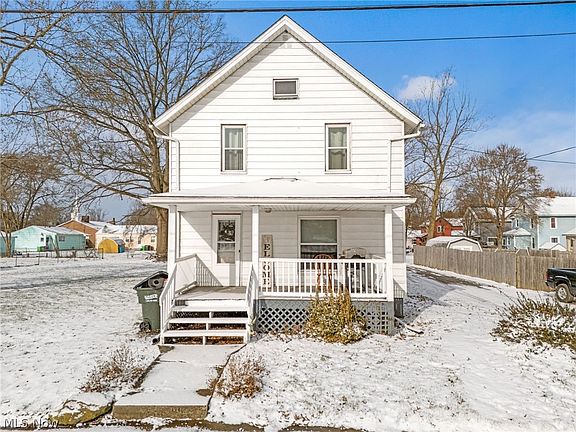 3rd image of 717 Beaver St