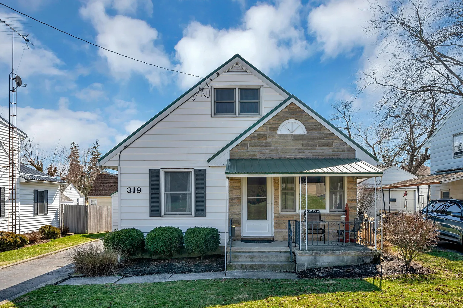 319 Eisenhower Ave photo 1
