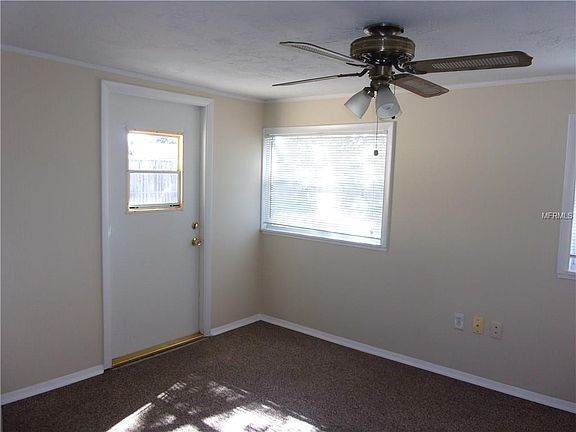 2nd image of 3338 Eisenhower Dr