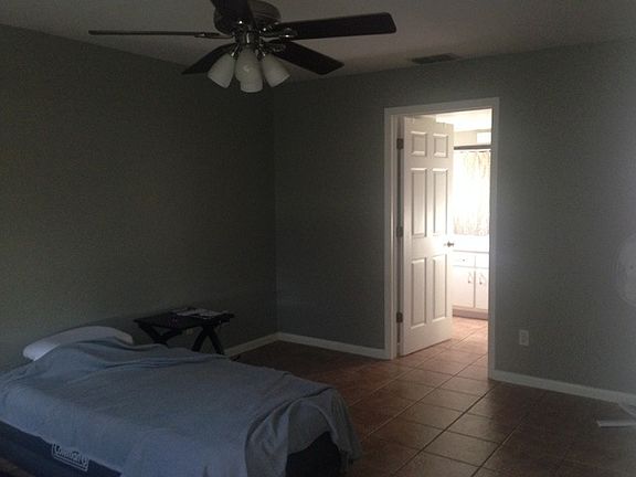 2nd image of 1105 NE 9th Ter