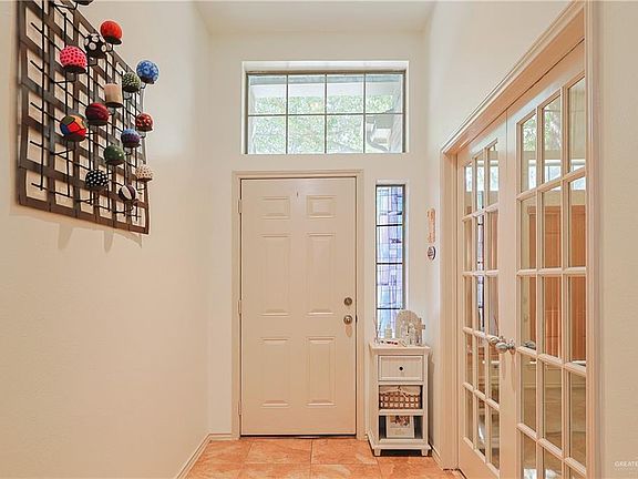 5th image of 4304 Santa Olivia St