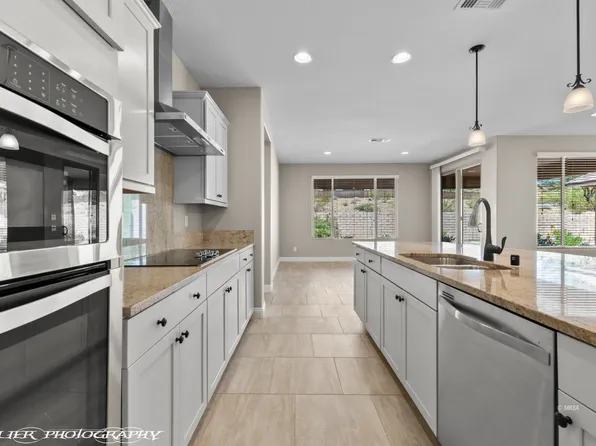 945 Dutch Oven Ln, Mesquite, NV 89034