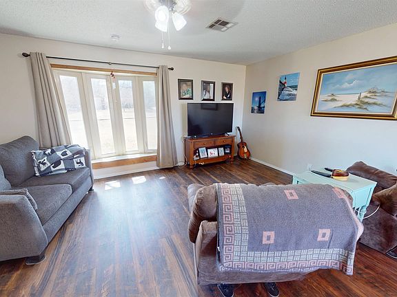 5th image of 4816 Sunnyslope Dr