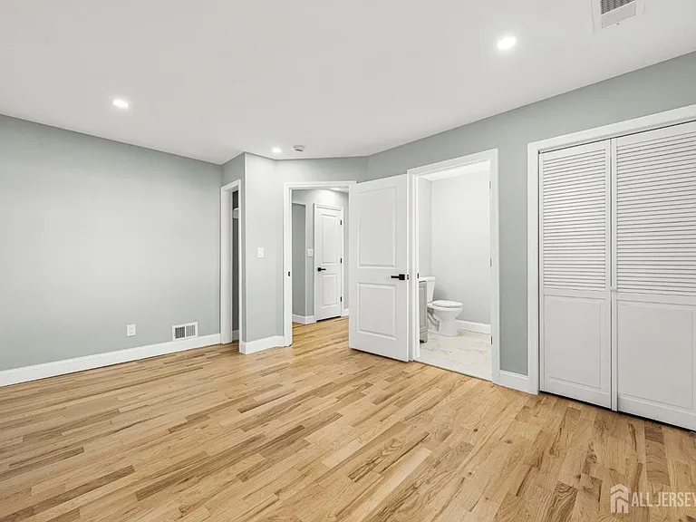 614 Remsen Ave #1 — Photo 19