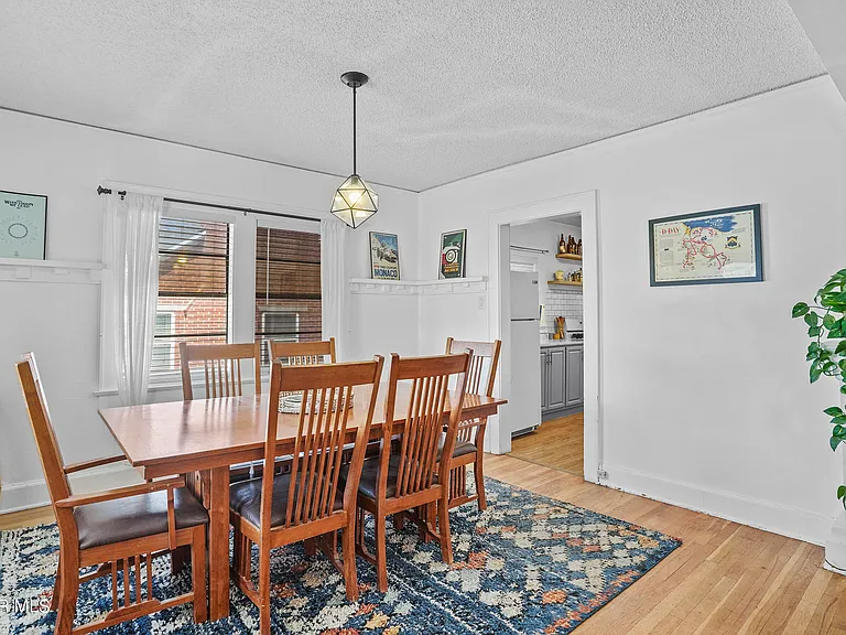 4017 Oxford Ave — Photo 9