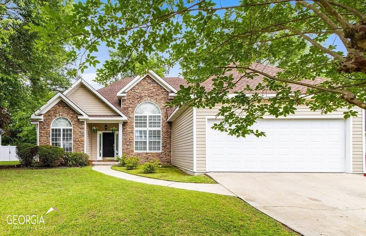 500 Sugarloaf Dr photo 1