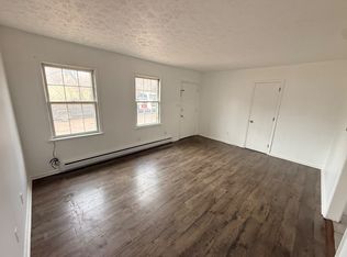 183 Loch Ln APT 201, Amherst, VA 24521