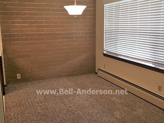 2nd image of 1006 12th St SE APT 203