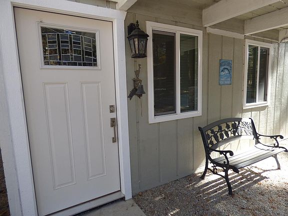 2nd image of 573 Yukon Dr
