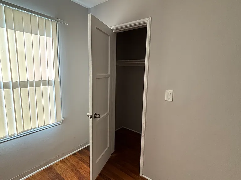 1137 E Washington Blvd — Photo 12