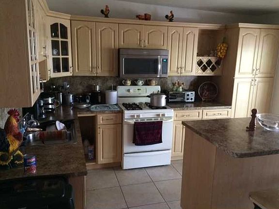2nd image of 3911 NW 168th St
