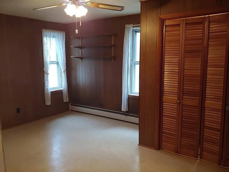 541 Baer Ave — Photo 8