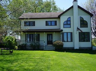 17926 E State Route 17, Grant Park, IL 60940