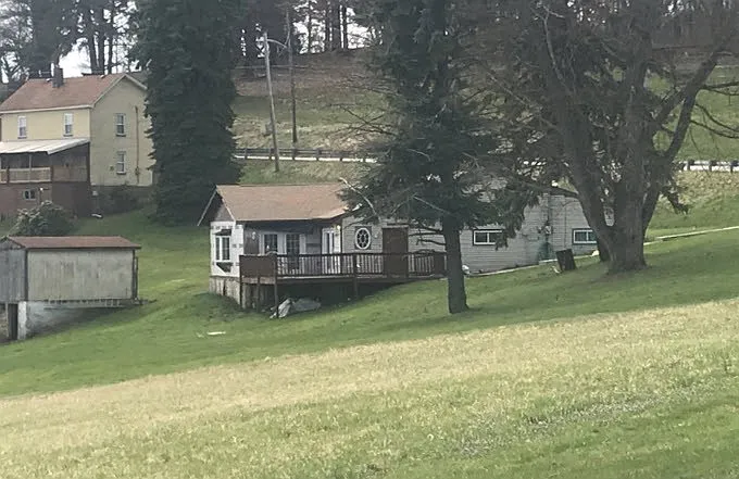 1160 Cross Creek Rd photo 1