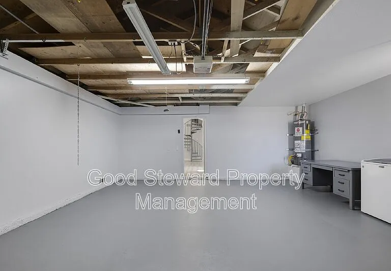 140 S Birchwood St — Photo 4