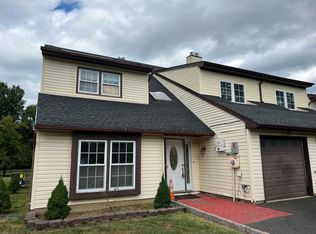 11 Crefeld Ct, Lincoln Park, NJ 07035