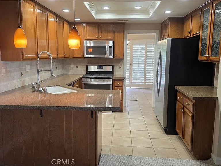 22141 Newbridge Dr — Photo 4