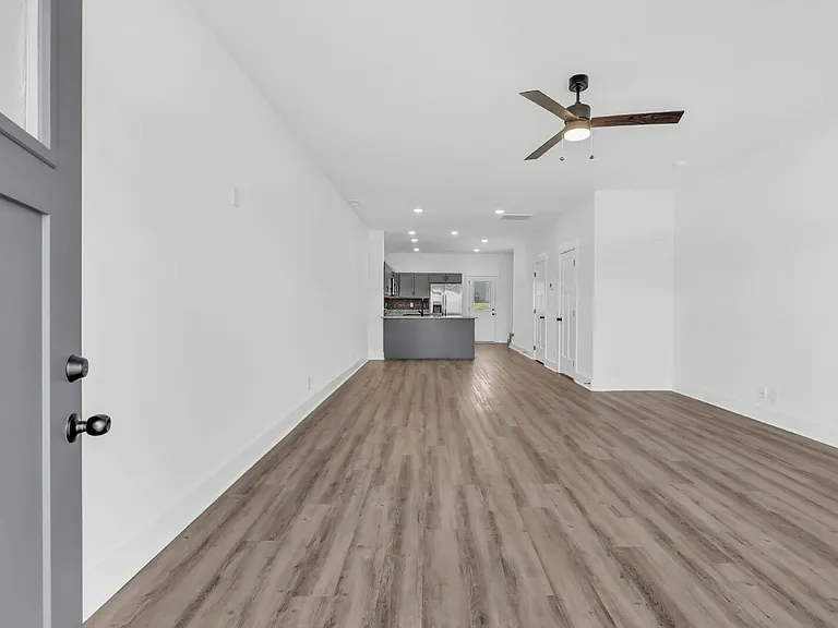 142 Front Ridge Cir — Photo 4