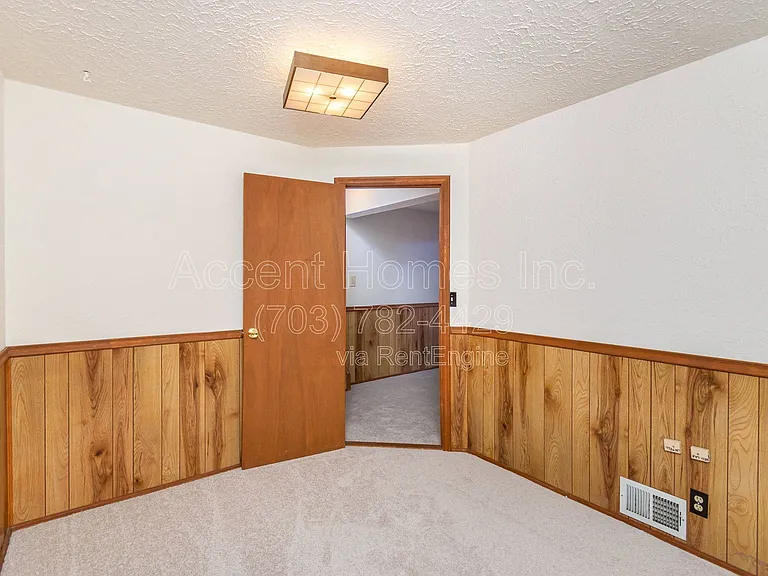 2514 S Arlington Mill Dr #C — Photo 24