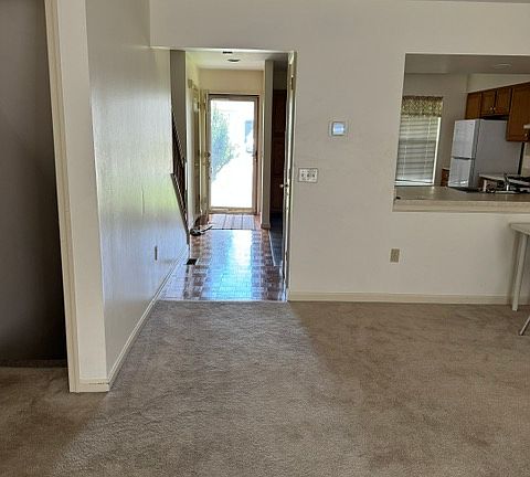 5th image of 6183 Haymarket Way