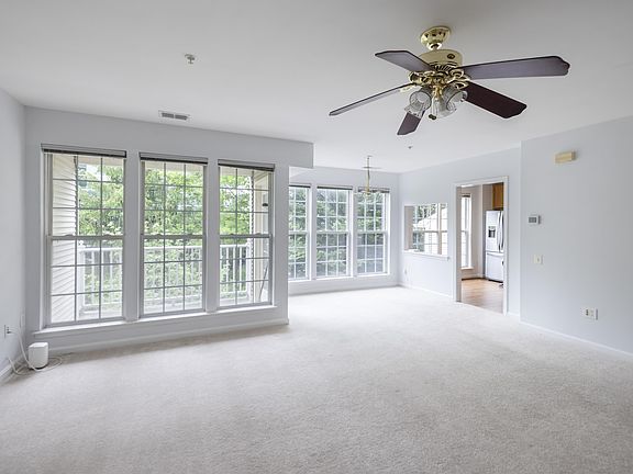 4th image of 11205 Edson Park Pl APT 46