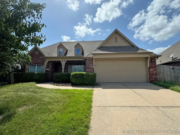 1004 S 75th St, Broken Arrow, OK 74014