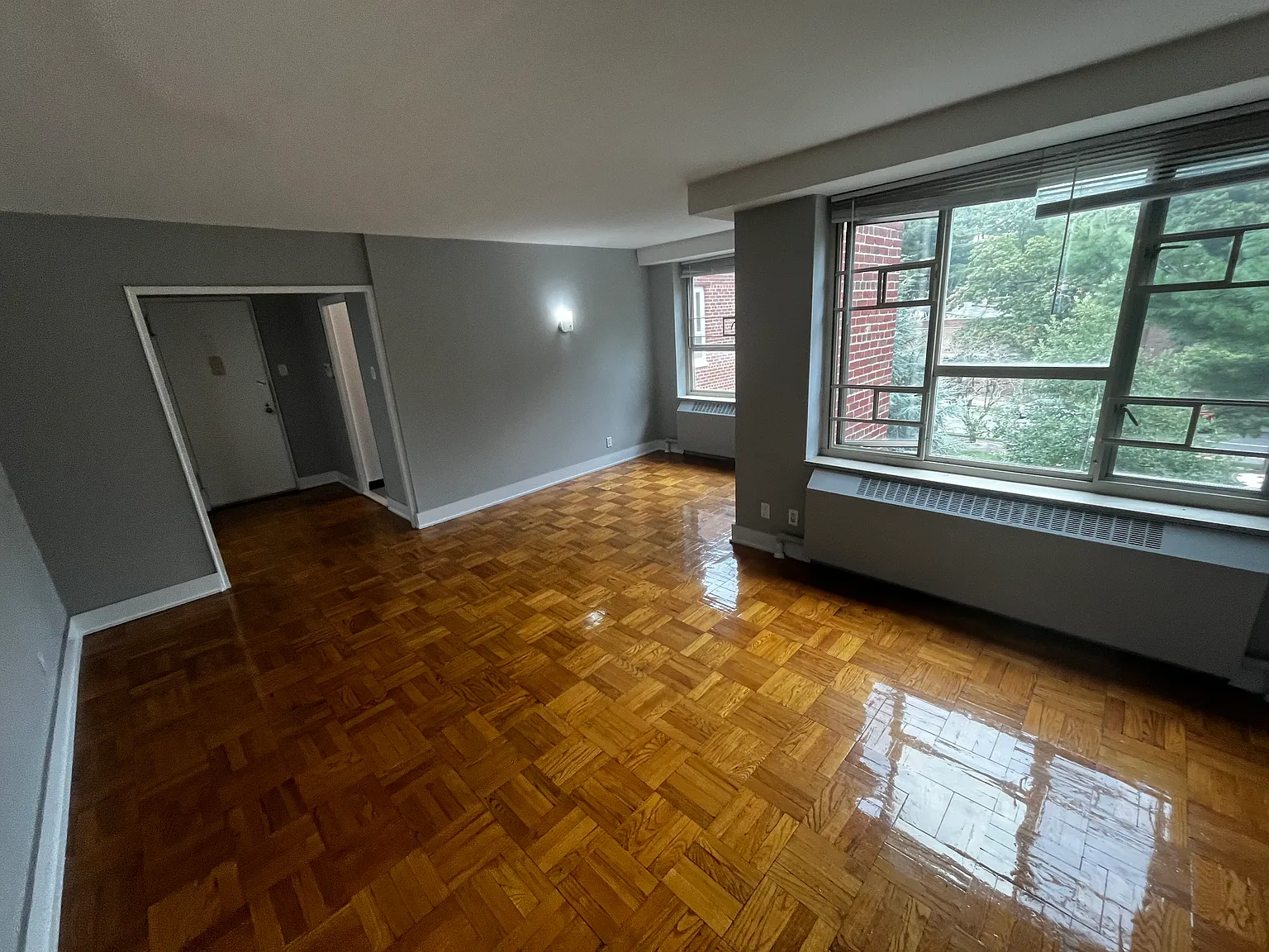 1 bed, 800 sqft, $2,349 — Photo 3
