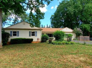 1304 Grove Rd, Lynchburg, VA 24502