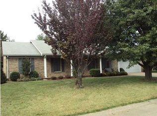 8212 Lake Terrace Dr, Evansville, IN 47715