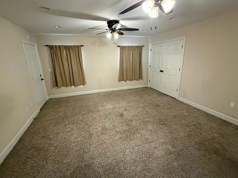 217 Buck Dr NE — Photo 7