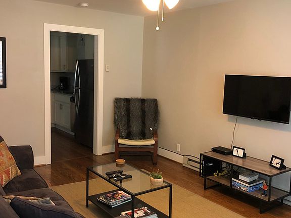 2nd image of 1606 17th Ave S #1