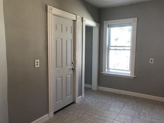 5th image of 12 Fairmont Pl