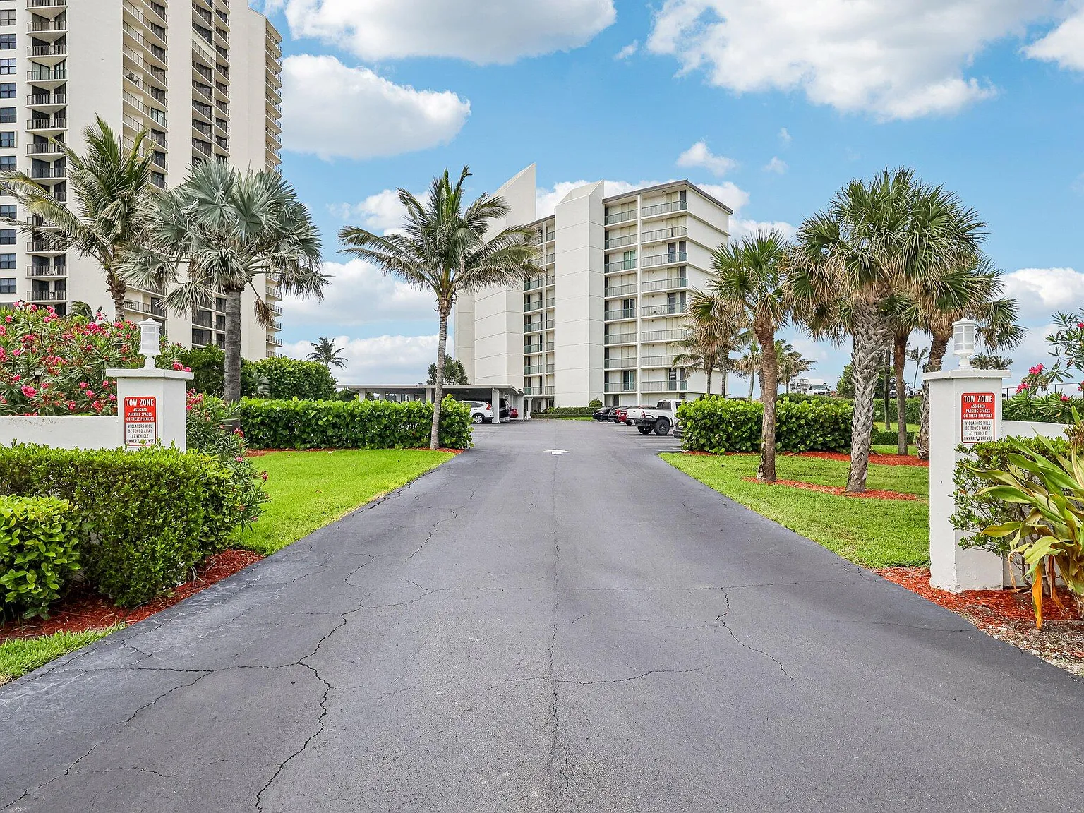 2 bed, 2.0 bath, 1250 sqft, $6,500 — Photo 2