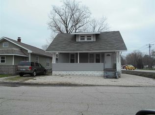 342 S Jackson St, Oakland City, IN 47660