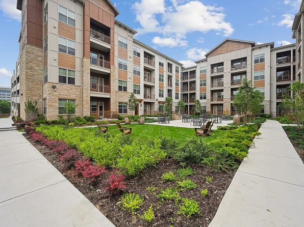 400 Interlocken Cres #1-2218