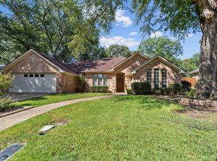 5805 Fallmeadow Dr, Tyler, TX 75703