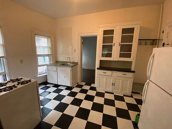 Kitchen w appliances new faucet built in old time cupboard