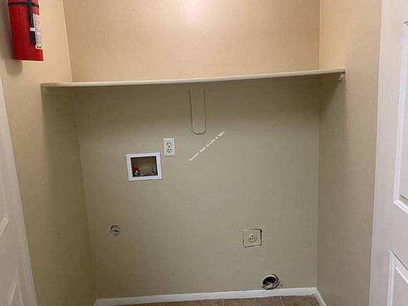 5th image of 7047 S 6th Ave #1