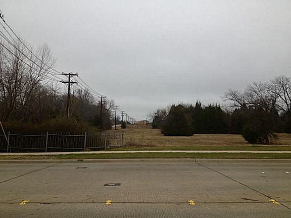4th image of 2200 Lawson Rd