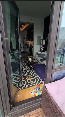 Rented by The KCI Group | media 31