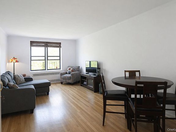 3rd image of 61 Oliver Street #5B