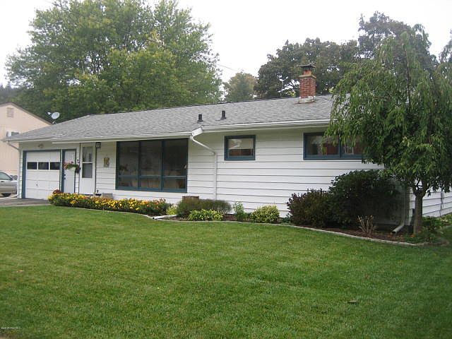 1st image of 101 Wendell St