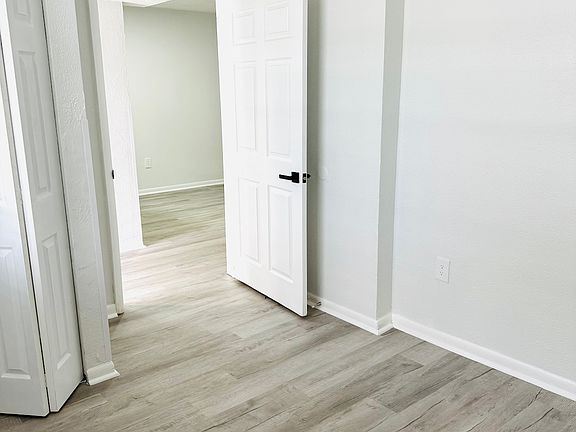 5th image of 1225 NW 103rd Ln #100