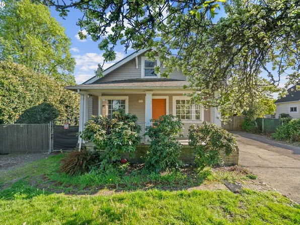 12020 NE San Rafael St, Portland, OR 97220